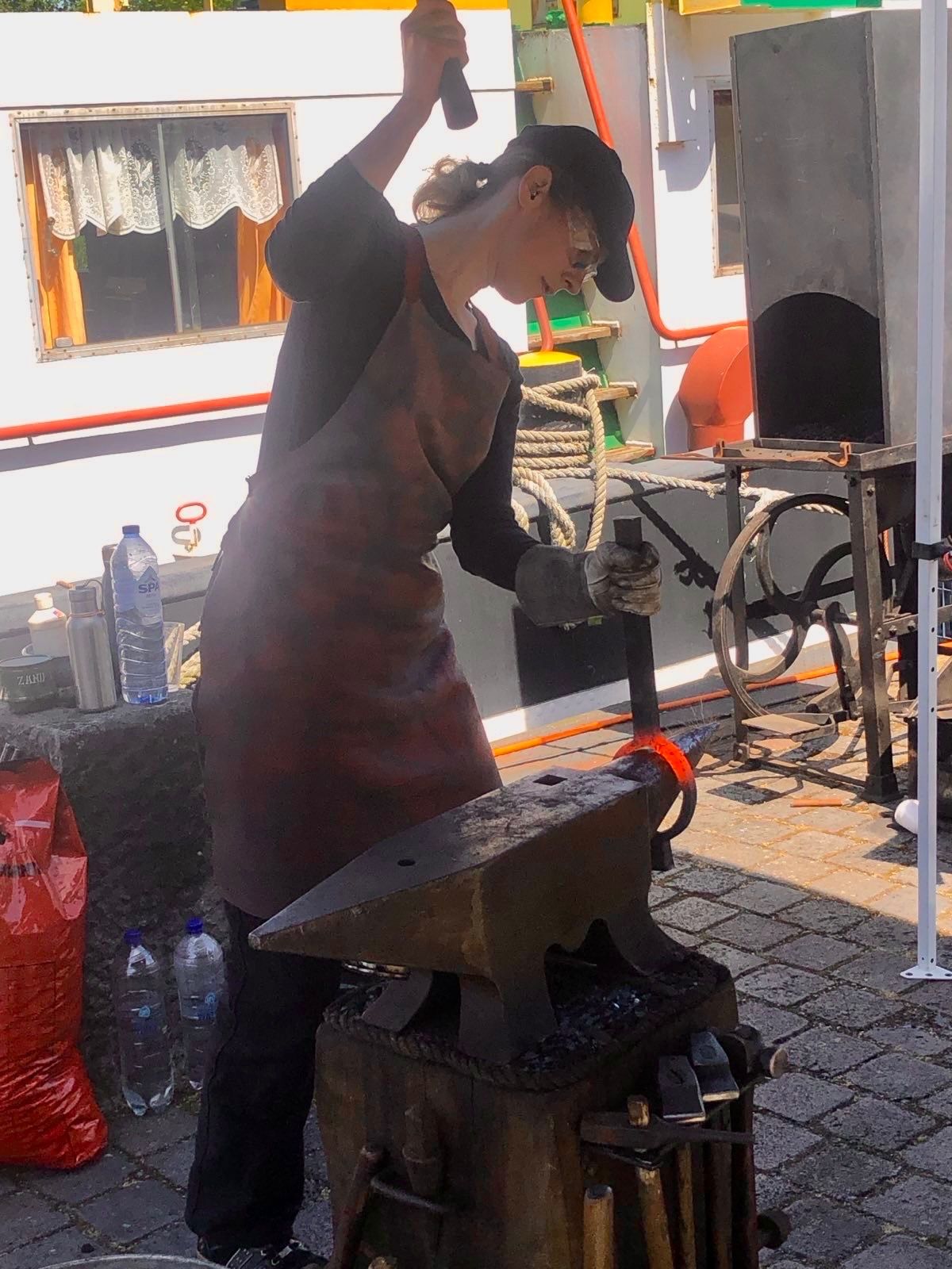 Mobirise